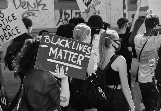 Demonstration Black Lives Matter - Rassismus tötet überall! - Offenbach - 2020