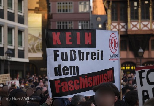 Frankfurt steht auf für Demokratie 